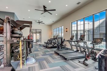 24/7 Health club and fitness center